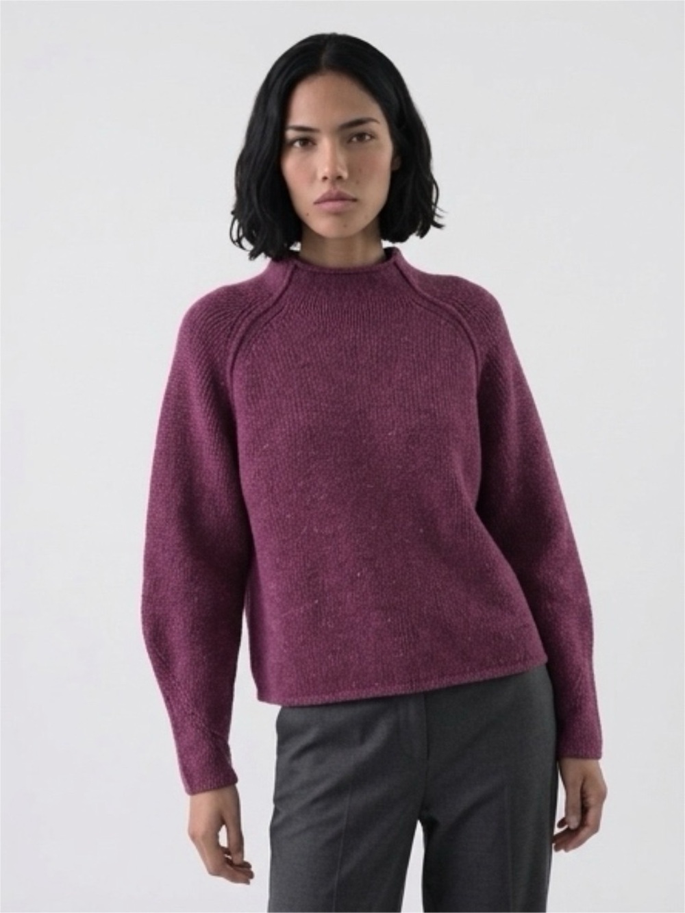 Vintage G.H. Bass & Co. Women's Sweater in Plum Wool blend